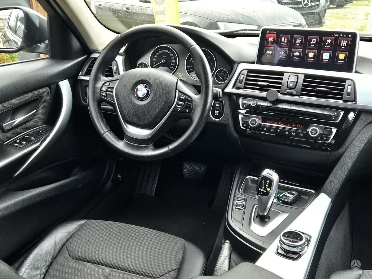 BMW 320, 2.0 l., sedanas