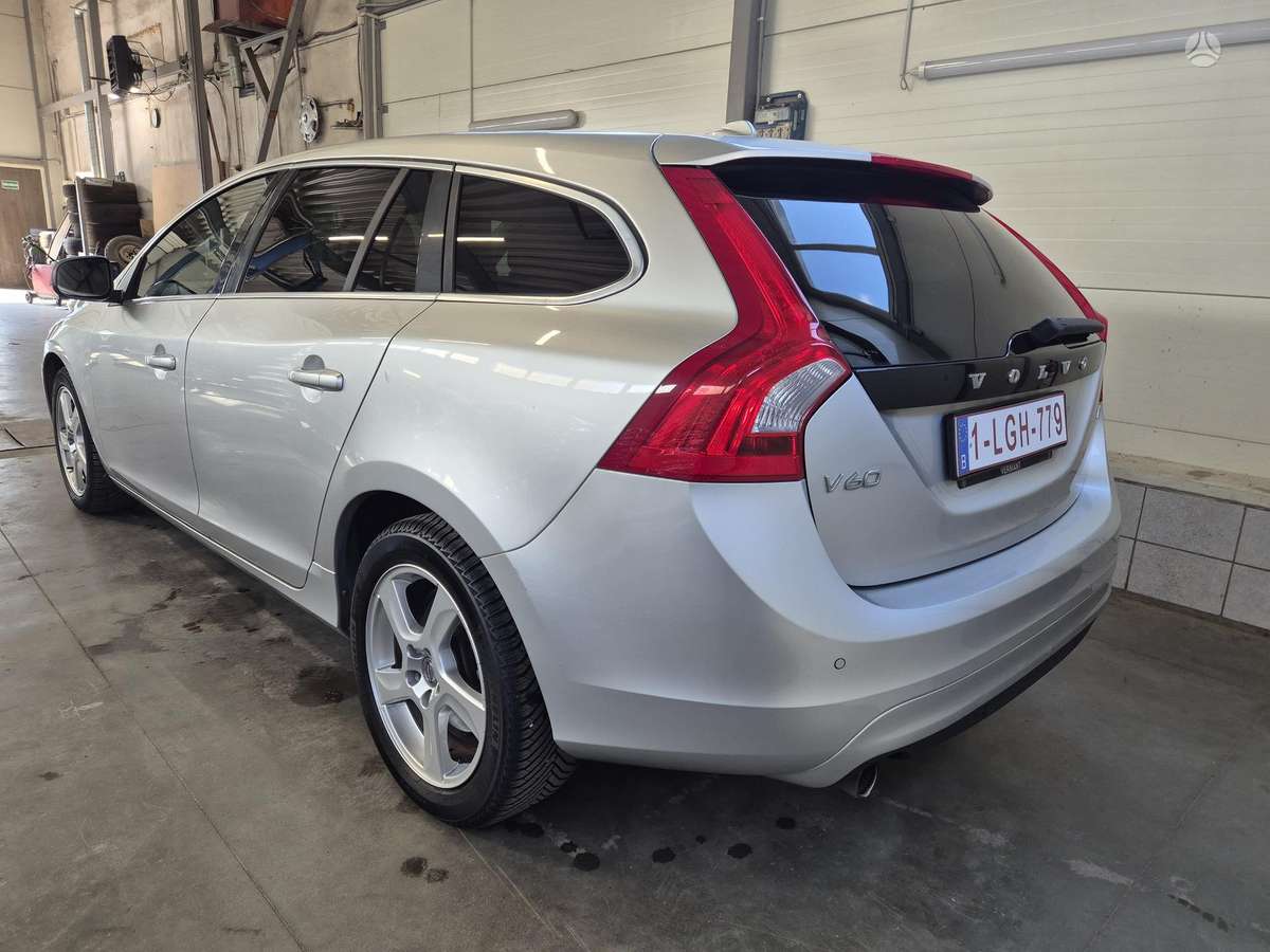 Volvo V60, 2.0 l., universalas