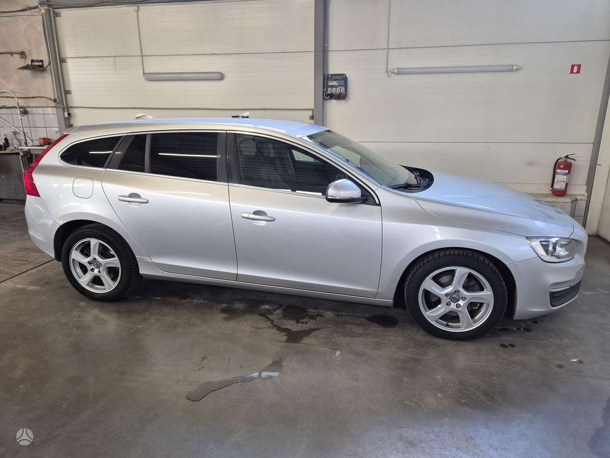 Volvo V60, 2.0 l., universalas