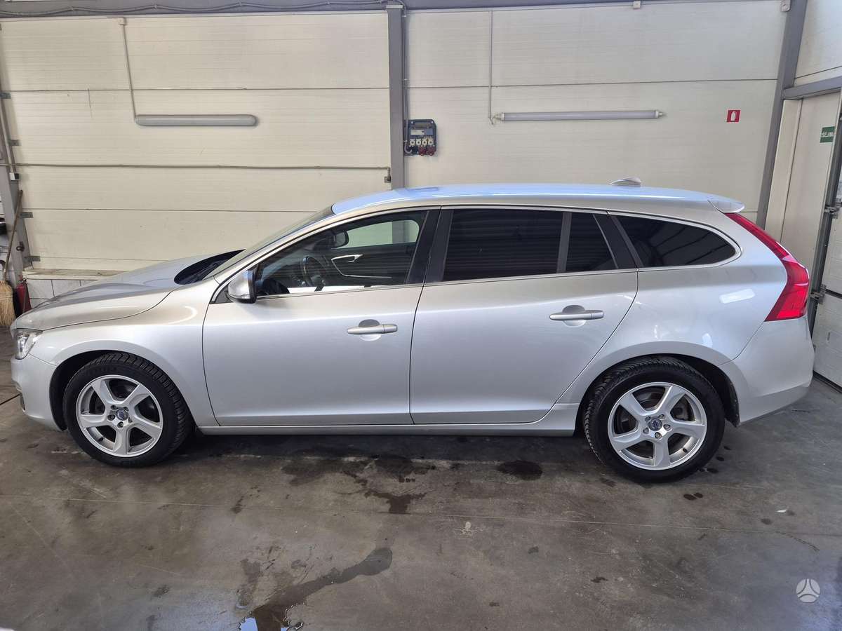 Volvo V60, 2.0 l., universalas