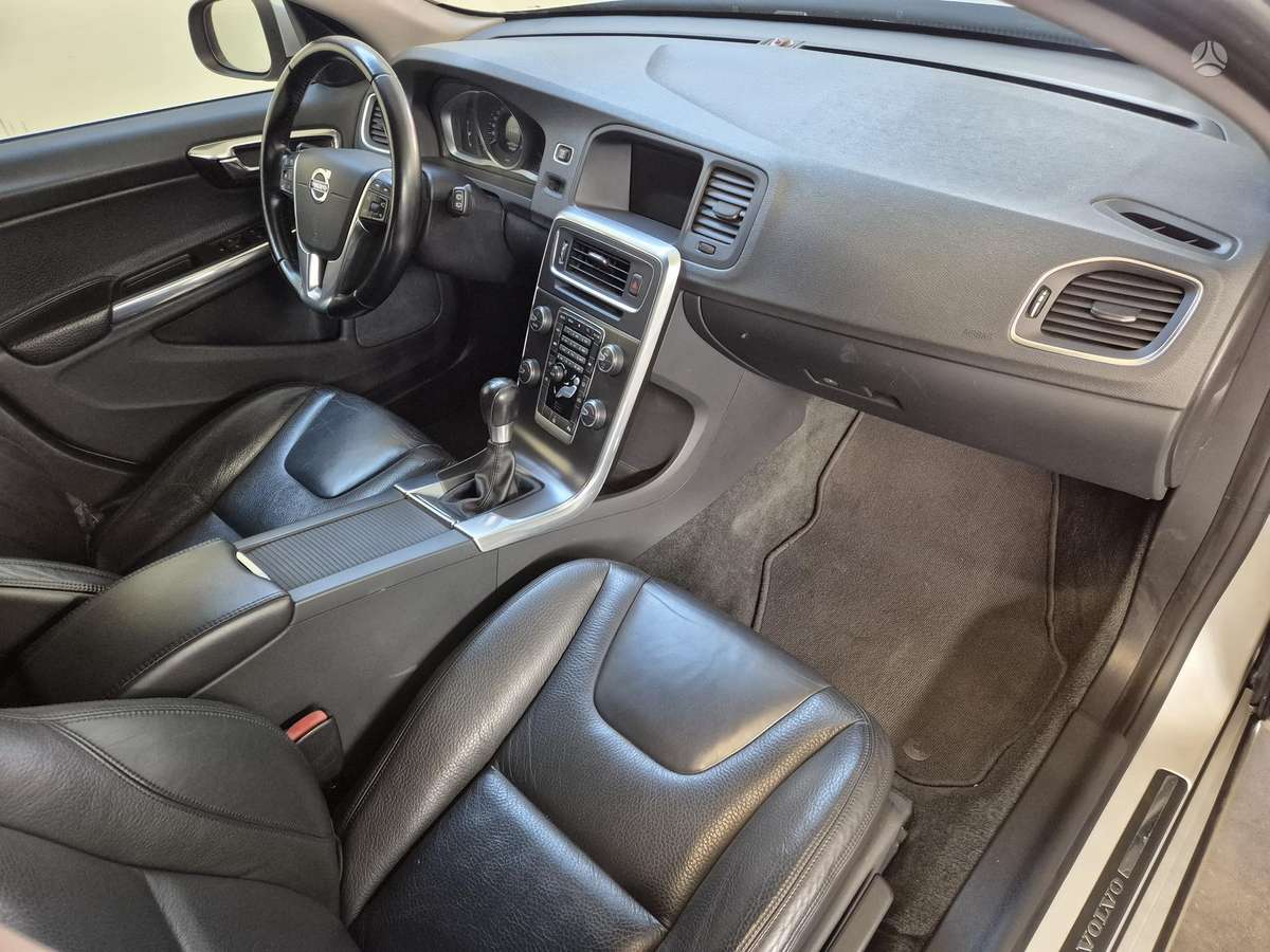 Volvo V60, 2.0 l., wagon