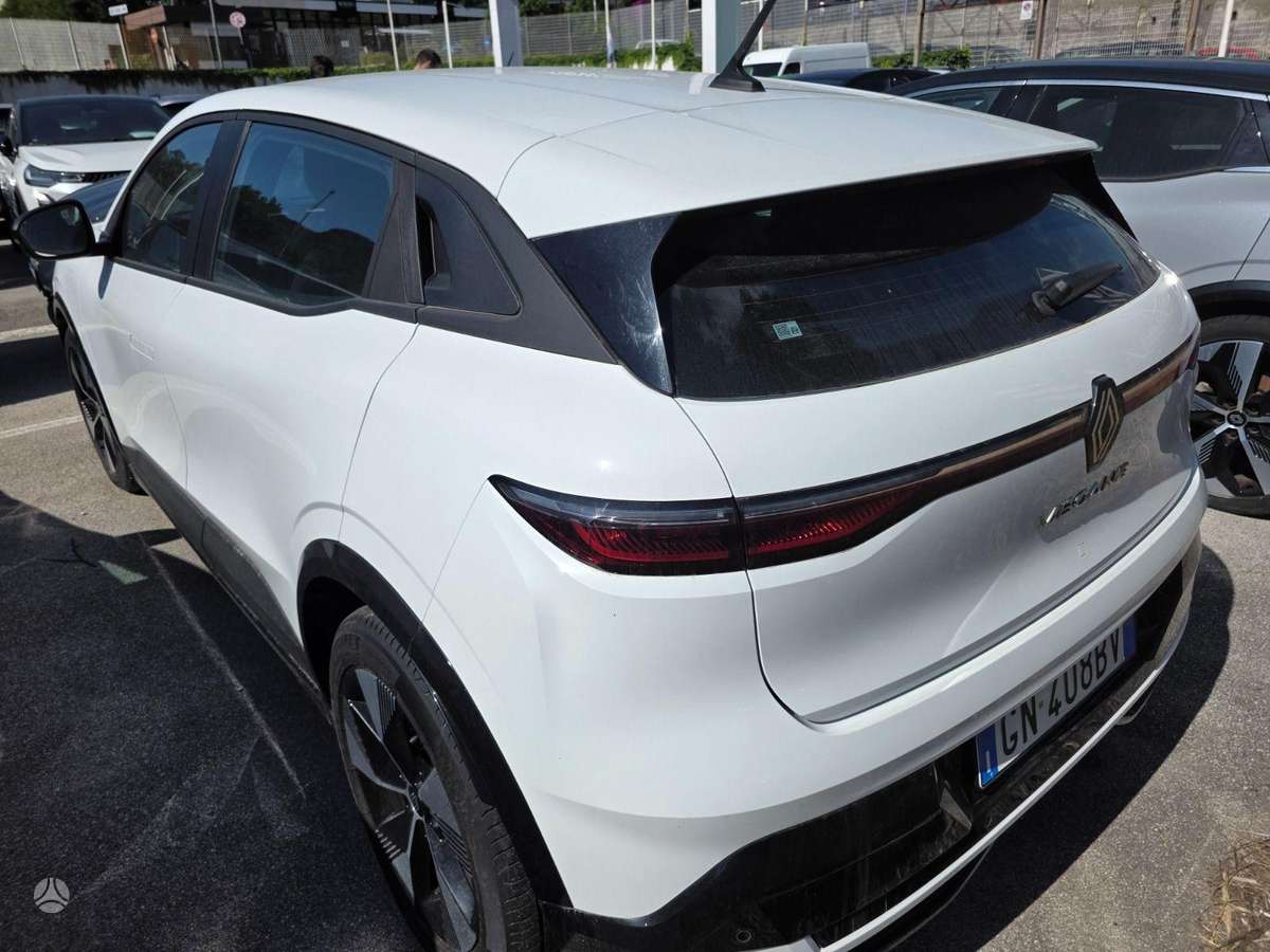 Renault Megane E-Tech, hatchback