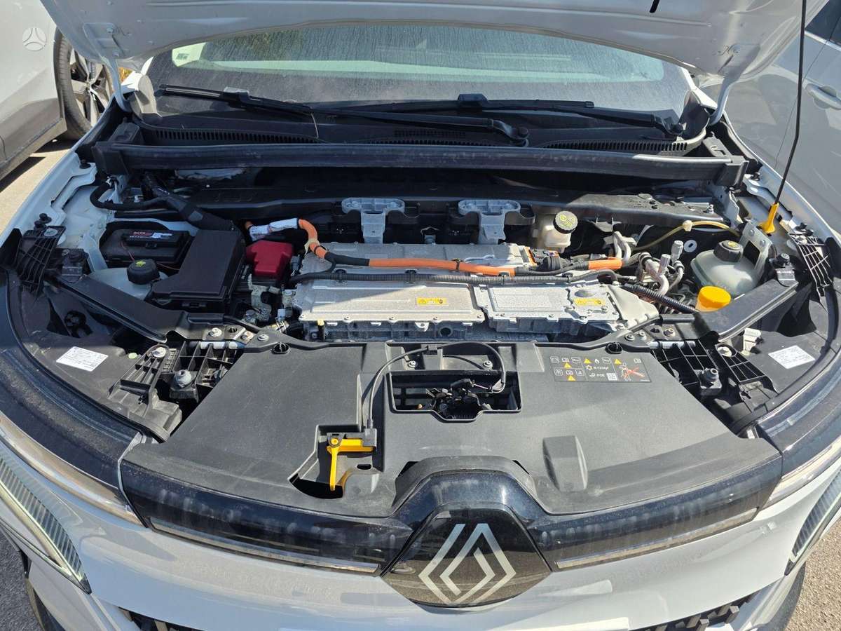 Renault Megane E-Tech, hatchback