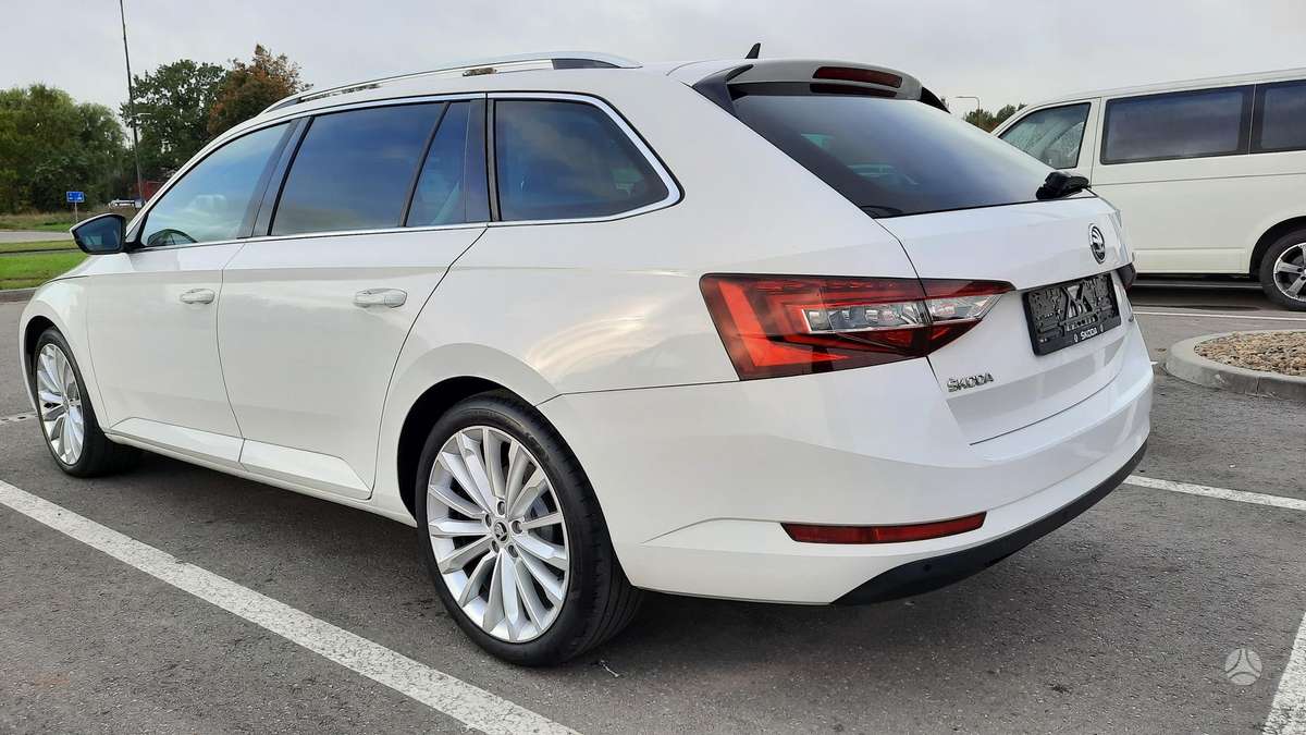 Skoda Superb, 1.6 l., Универсал