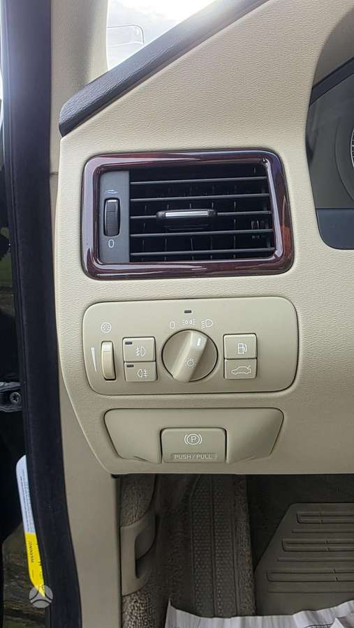 Volvo XC70, 2.4 l., universalas
