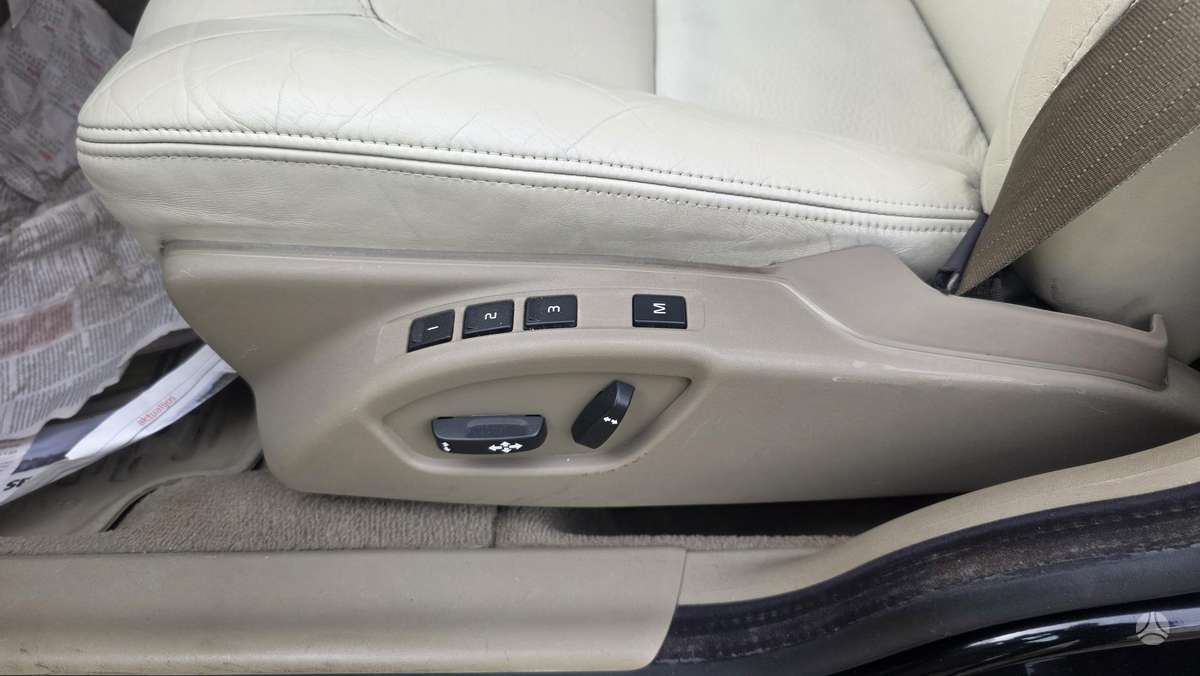 Volvo XC70, 2.4 l., universalas