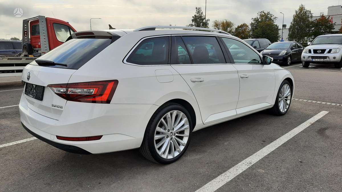 Skoda Superb, 1.6 l., Универсал