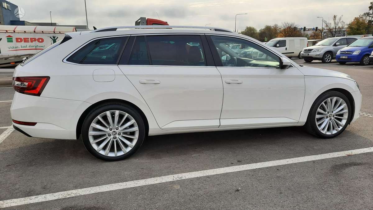 Skoda Superb, 1.6 l., Универсал