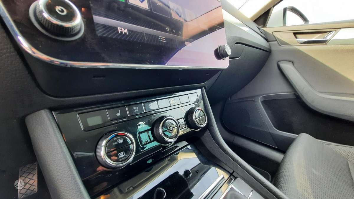 Skoda Superb, 1.6 l., Универсал