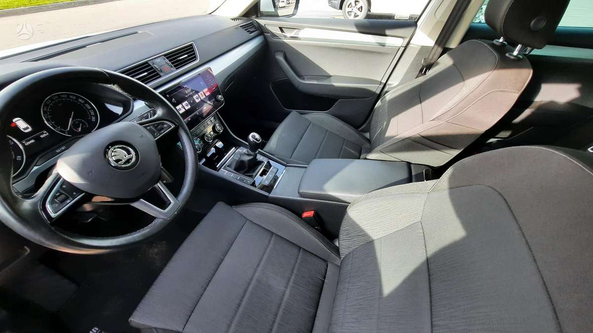 Skoda Superb, 1.6 l., Универсал