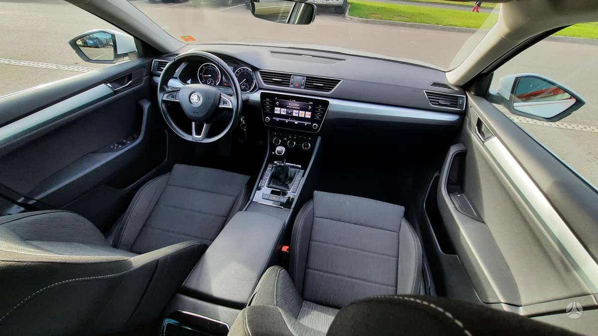 Skoda Superb, 1.6 l., Универсал