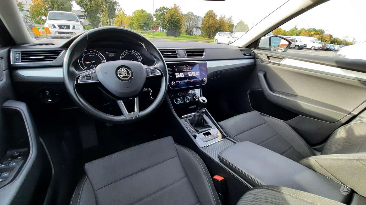 Skoda Superb, 1.6 l., Универсал