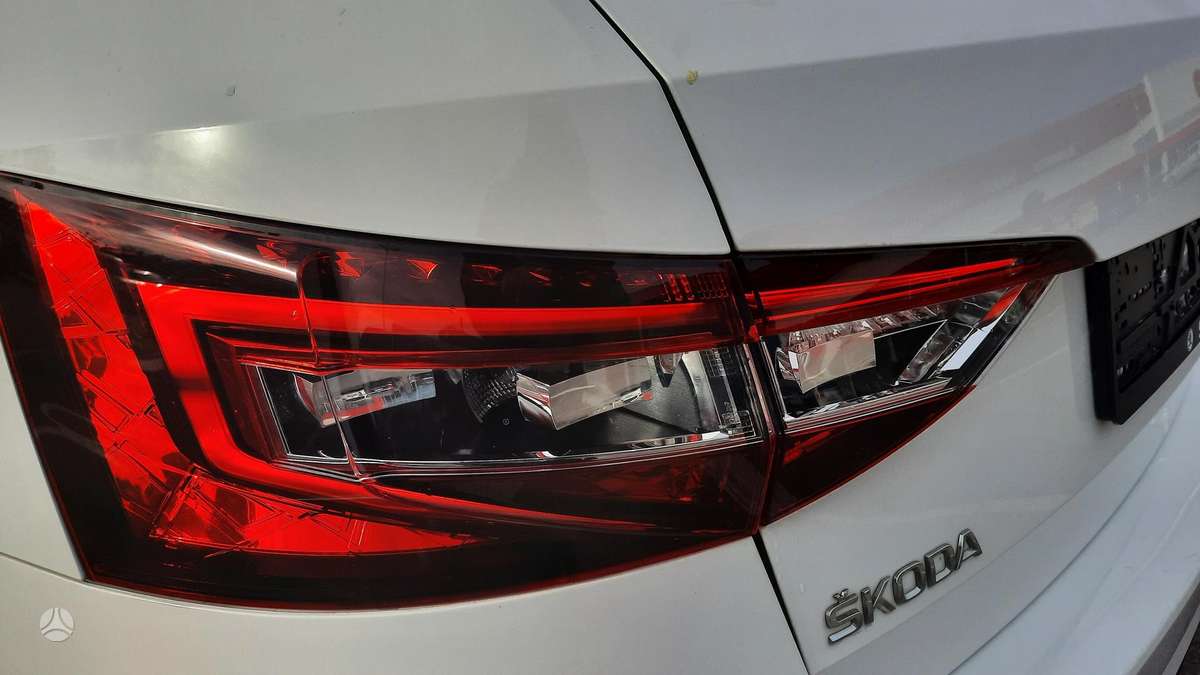 Skoda Superb, 1.6 l., Универсал