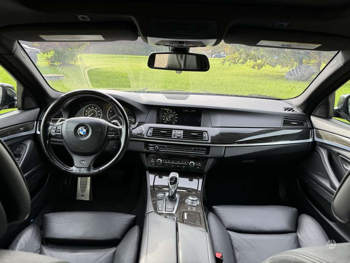 BMW 535, 3.0 l., Седан