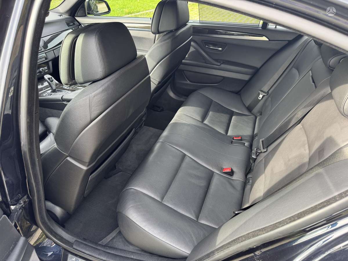 BMW 535, 3.0 l., Седан