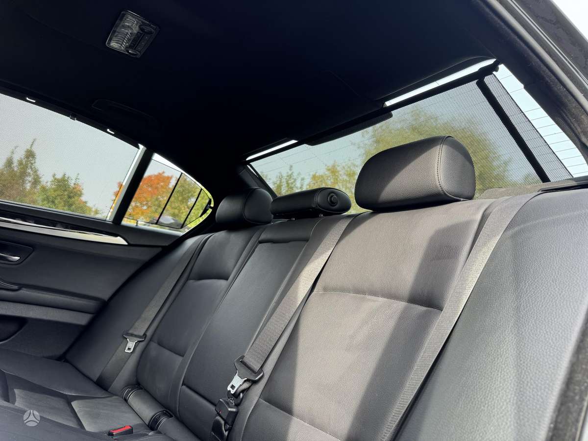 BMW 535, 3.0 l., Седан