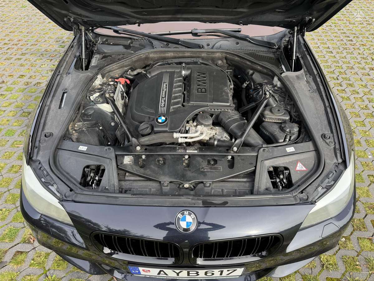 BMW 535, 3.0 l., Седан