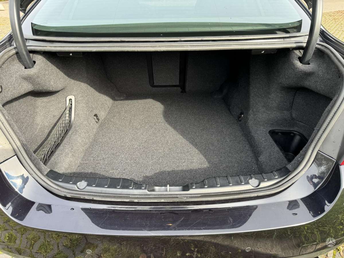 BMW 535, 3.0 l., Седан