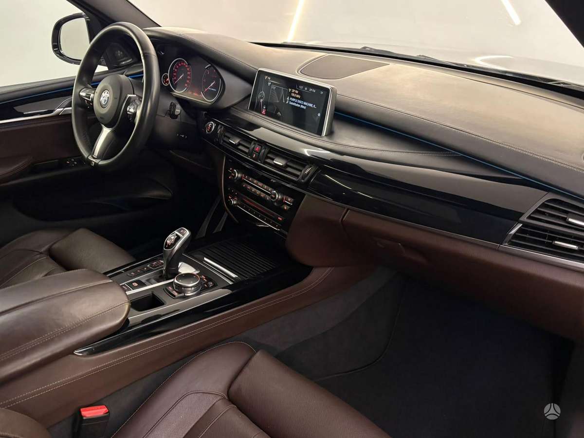 BMW X5, 3.0 l., Внедорожник / Кроссовер