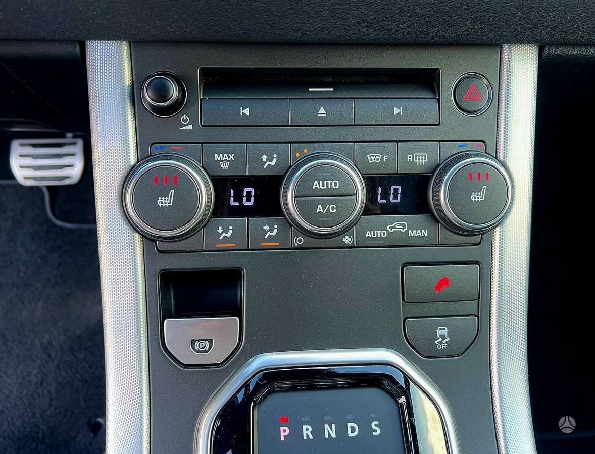 Land Rover Evoque, 2.2 l., off-road / crossover