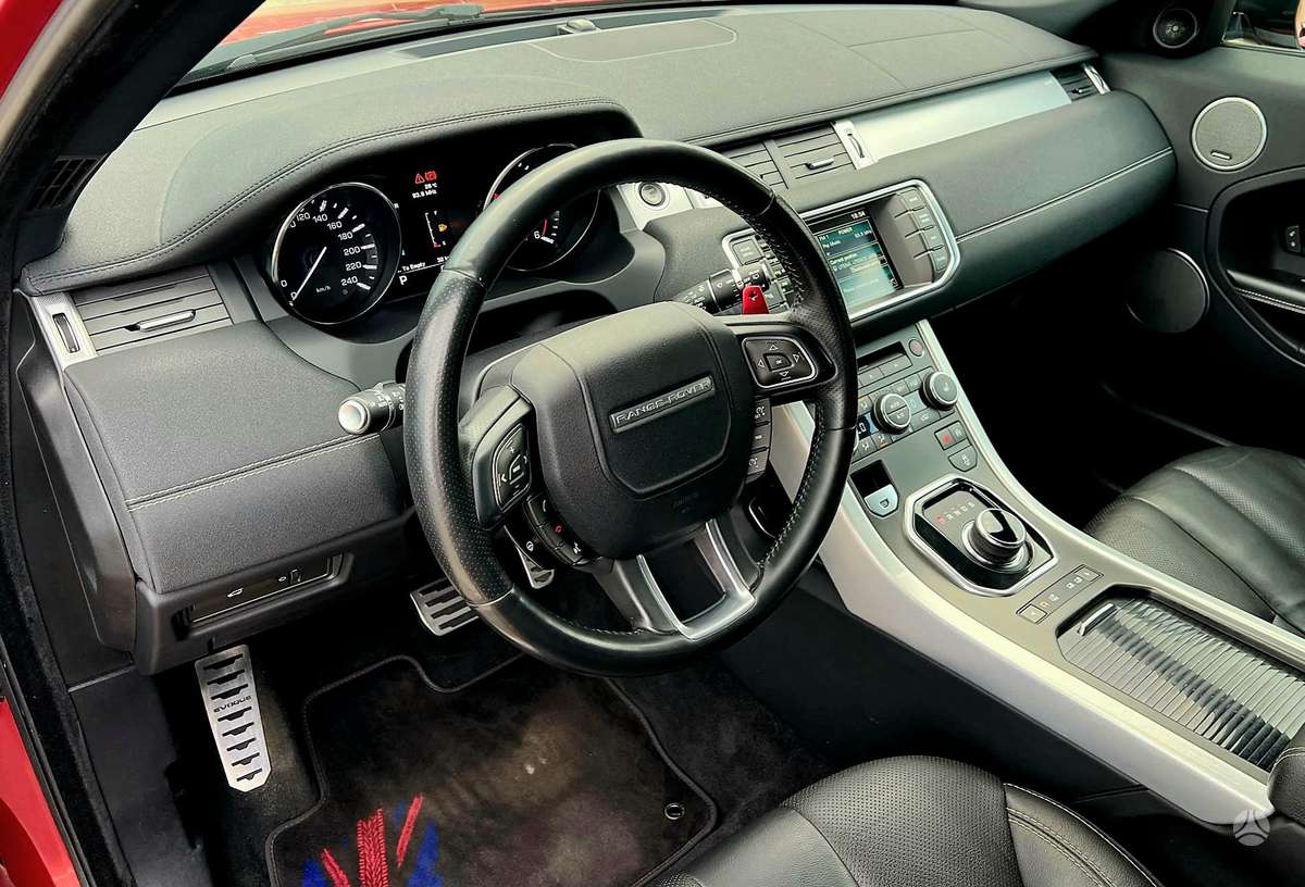Land Rover Evoque, 2.2 l., off-road / crossover