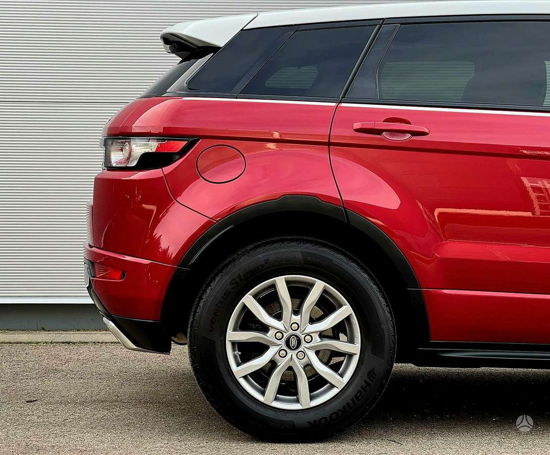 Land Rover Evoque, 2.2 l., off-road / crossover