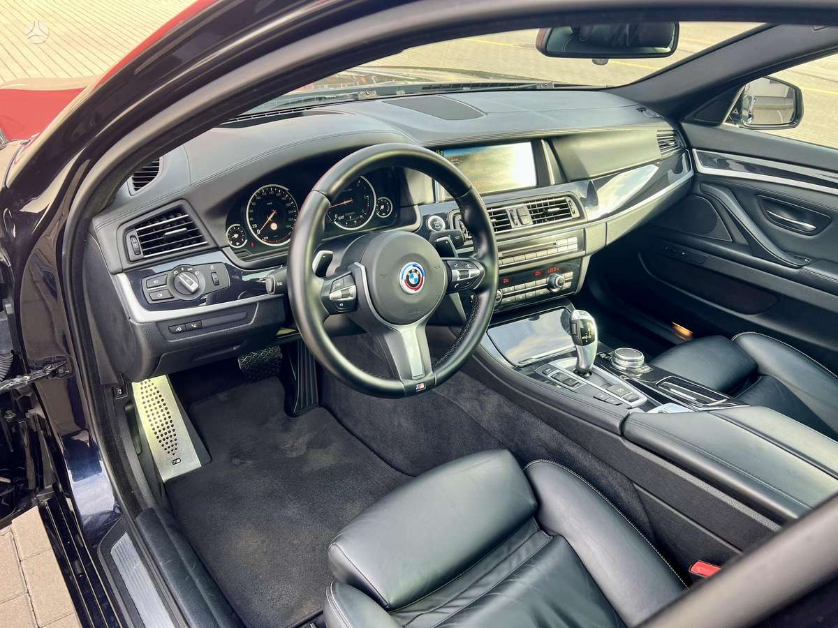 BMW 520, 2.0 l., wagon
