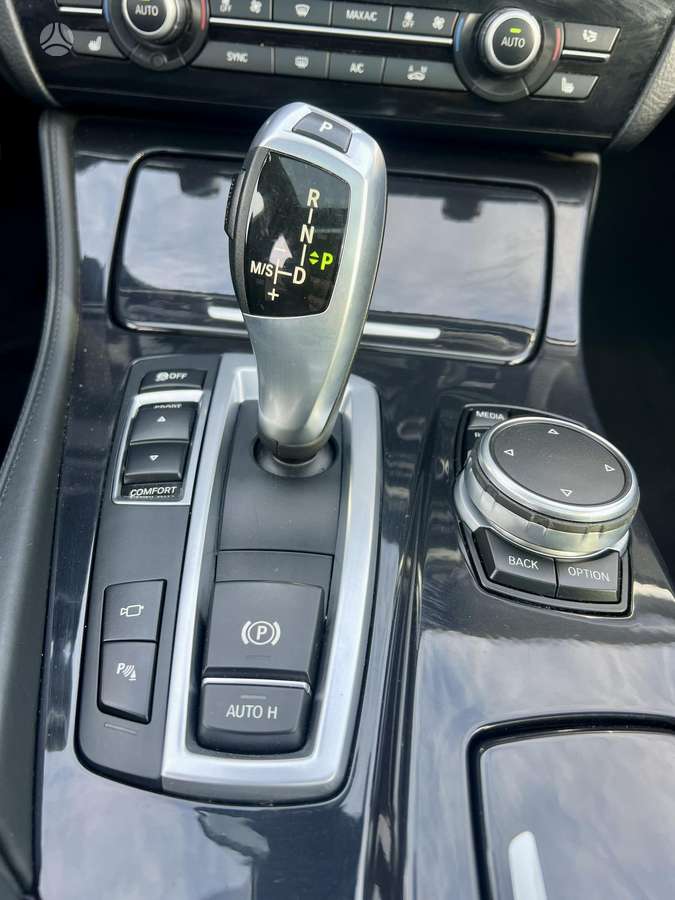BMW 520, 2.0 l., universalas