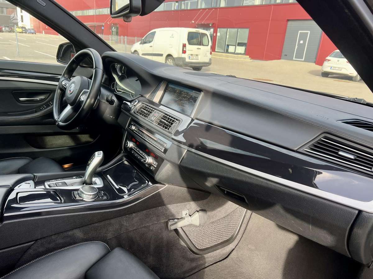 BMW 520, 2.0 l., Универсал