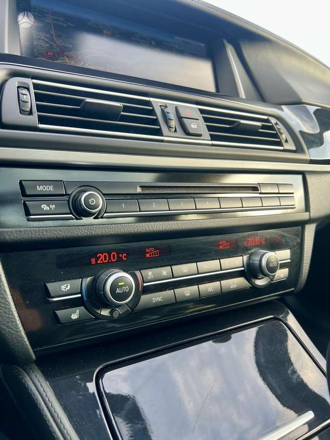 BMW 520, 2.0 l., wagon