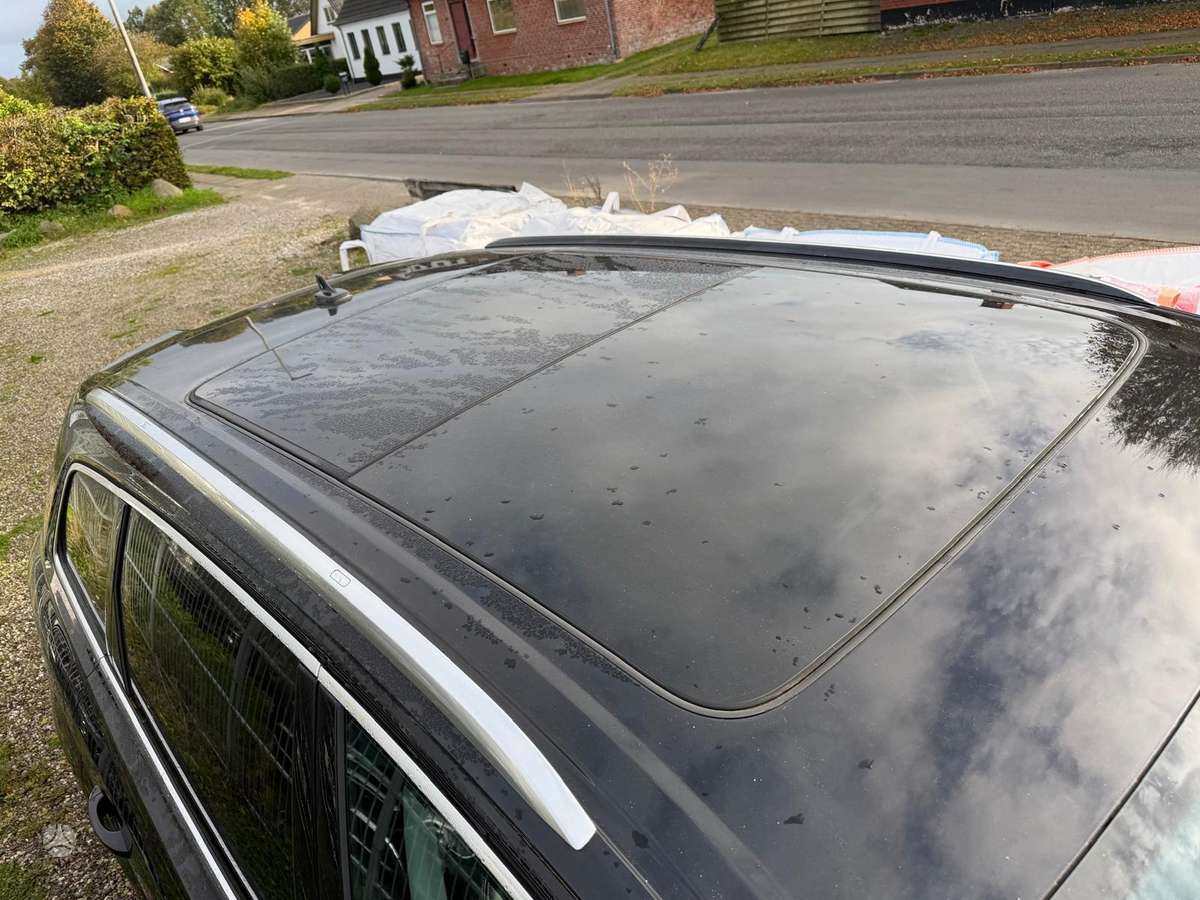Audi Q7, 3.0 l., off-road / crossover