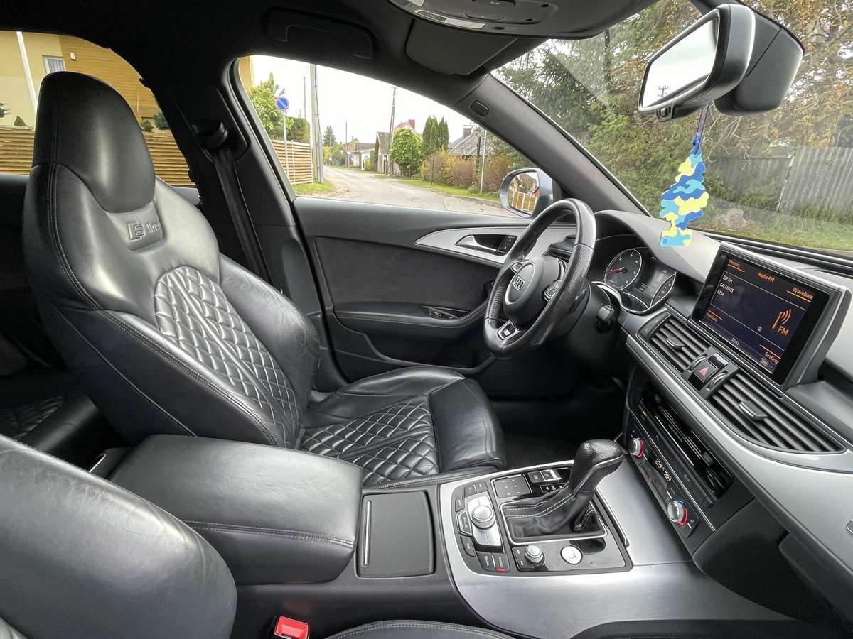 Audi A6, 3.0 l., universalas
