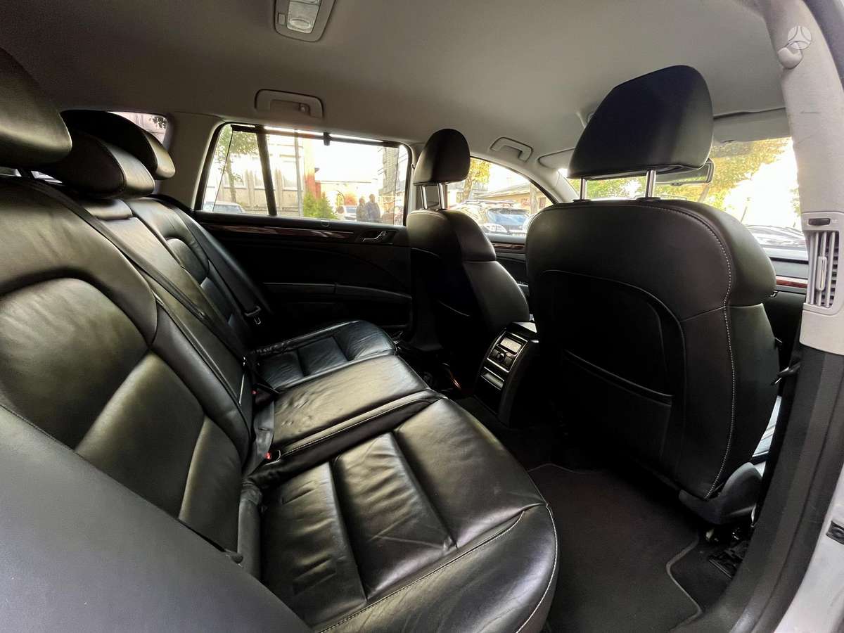 Skoda Superb, 2.0 l., universalas