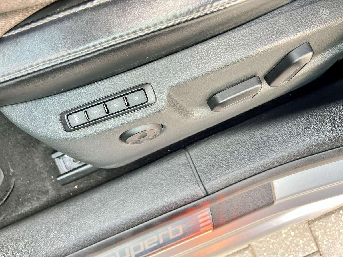 Skoda Superb, 2.0 l., wagon