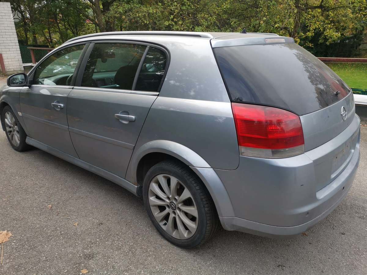 Opel Signum