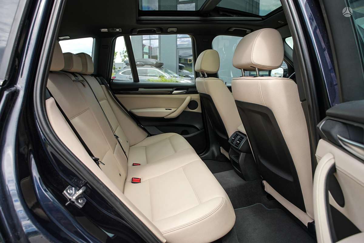 BMW X3, 3.0 l., off-road / crossover