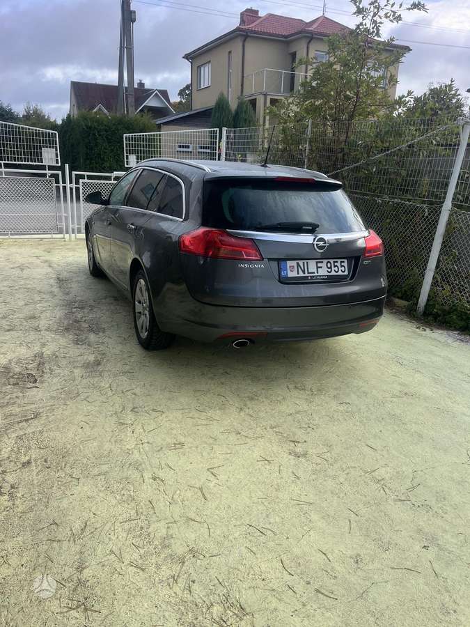 Opel Insignia, 2.0 l., wagon