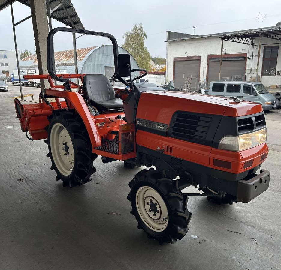 Kubota GL200, тракторы