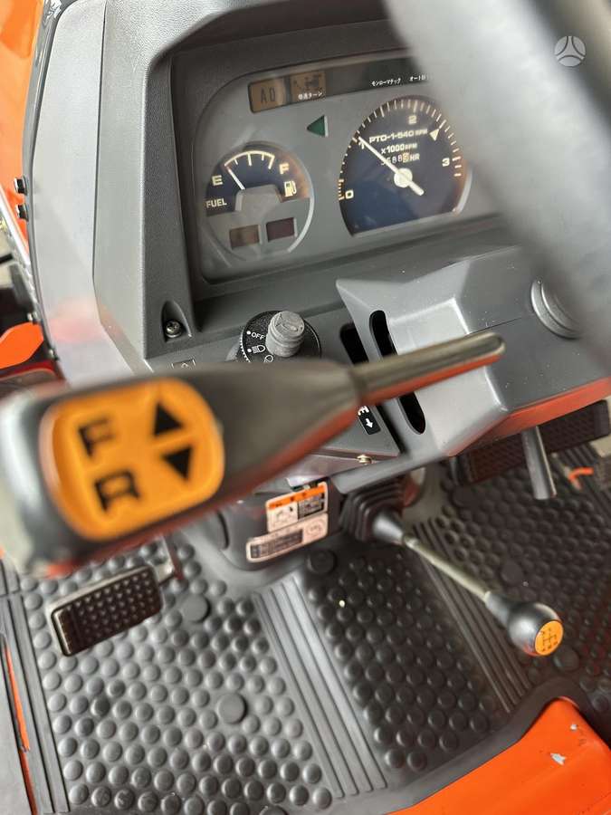Kubota GL200, тракторы