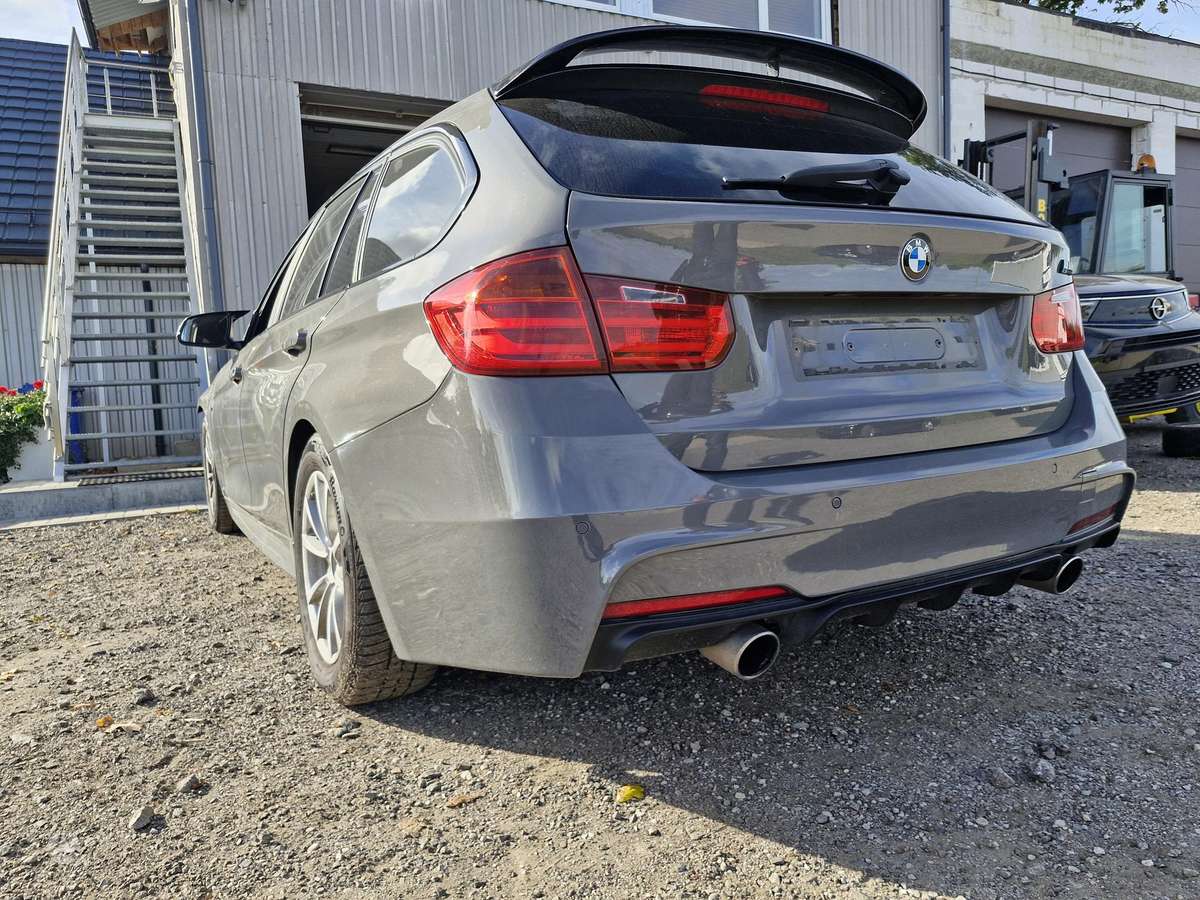 BMW 320, 2.0 l., wagon