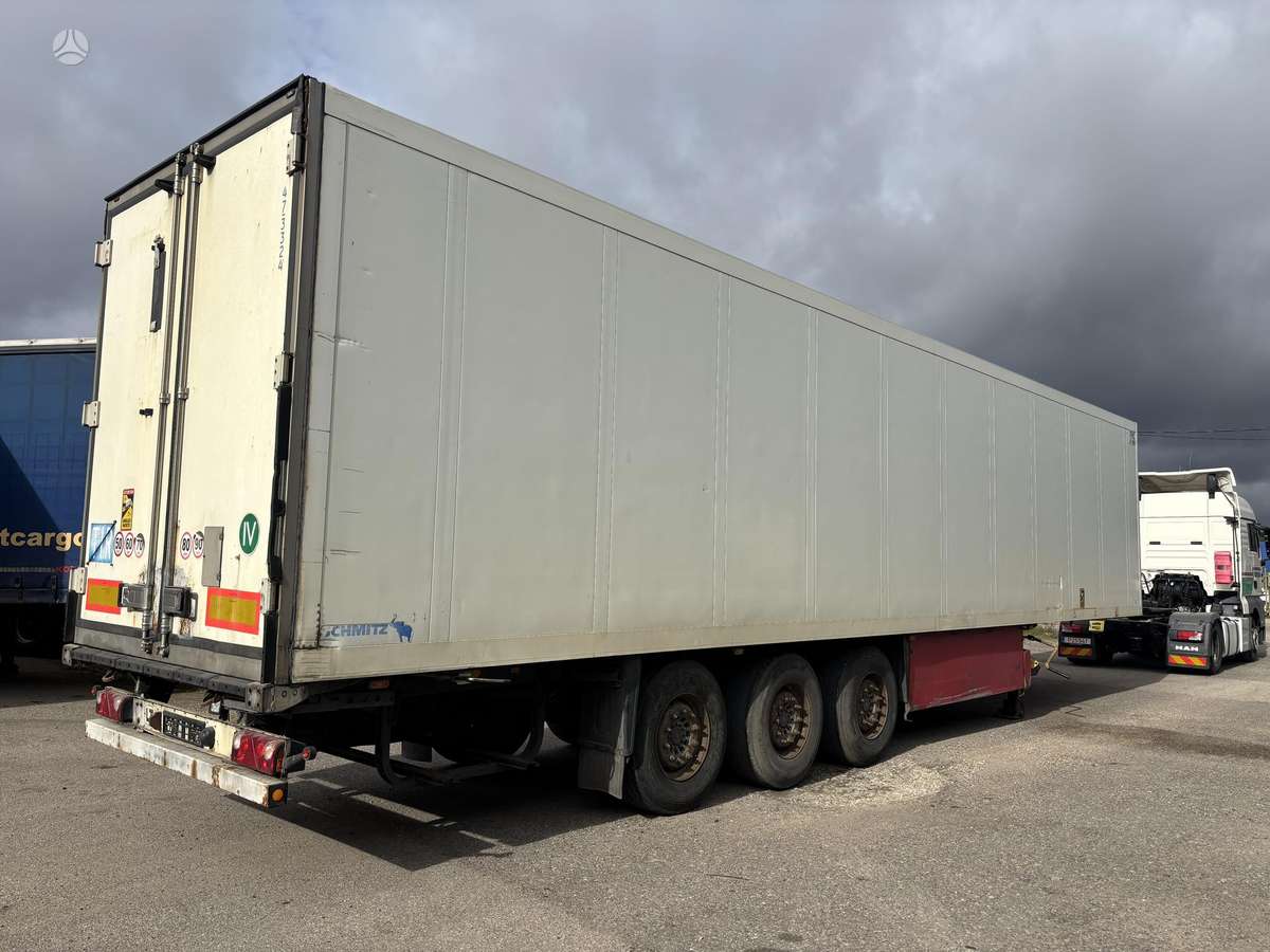 Schmitz Thermo King SL200e, refrigerated