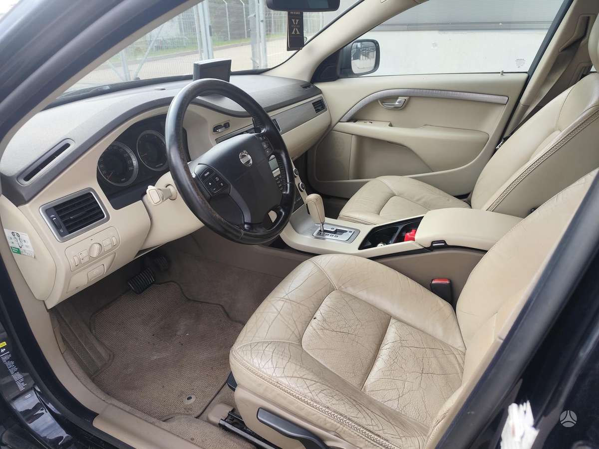 Volvo XC70, 2.4 l., Универсал