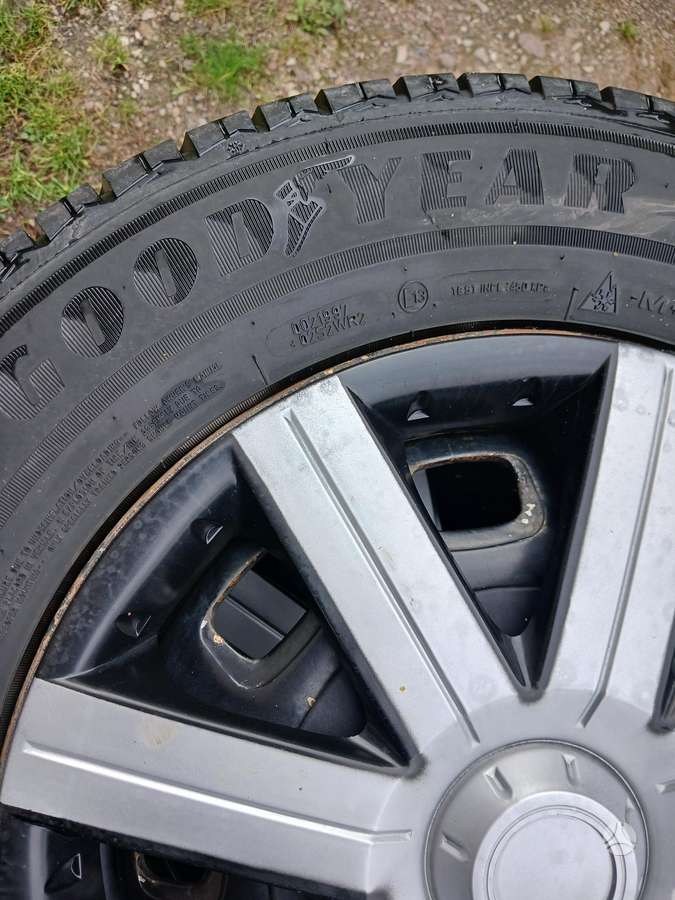 Goodyear, universalios 195/70 R15
