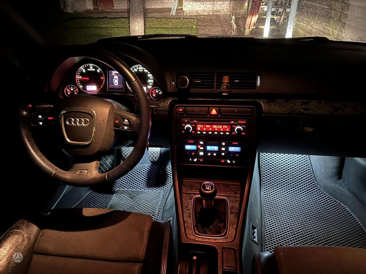Audi A4, 2.0 l., Универсал