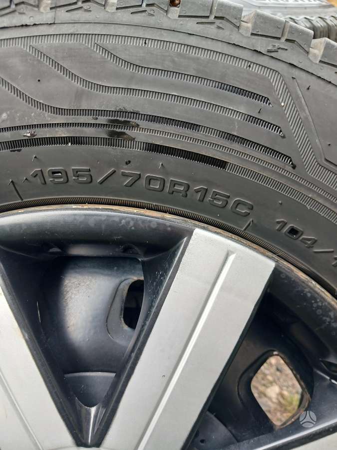Goodyear, universalios 195/70 R15