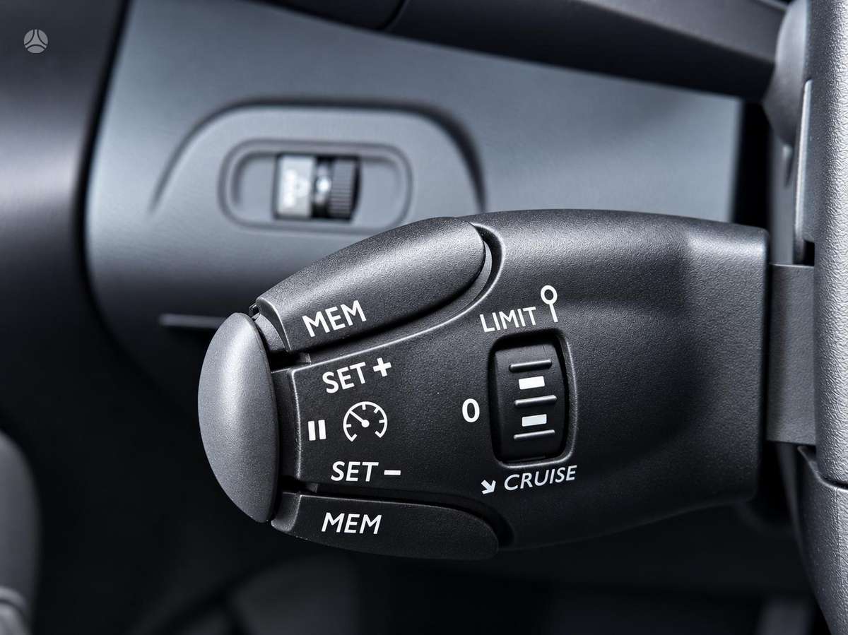 Citroen Berlingo, 1.2 l., Минивэн
