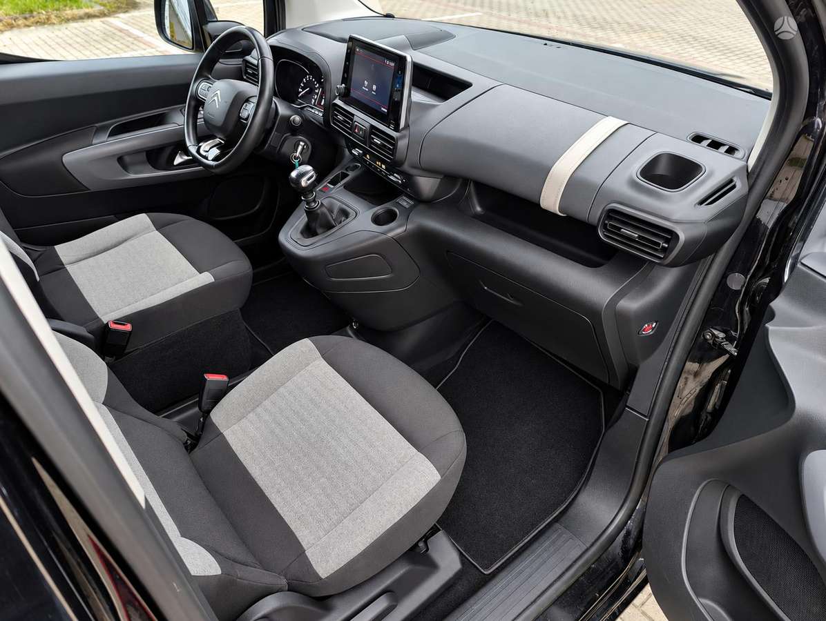 Citroen Berlingo, 1.2 l., Минивэн