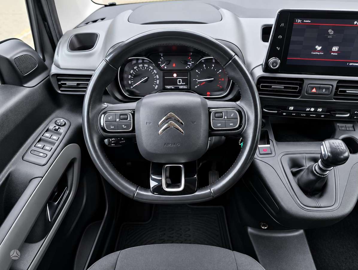 Citroen Berlingo, 1.2 l., Минивэн