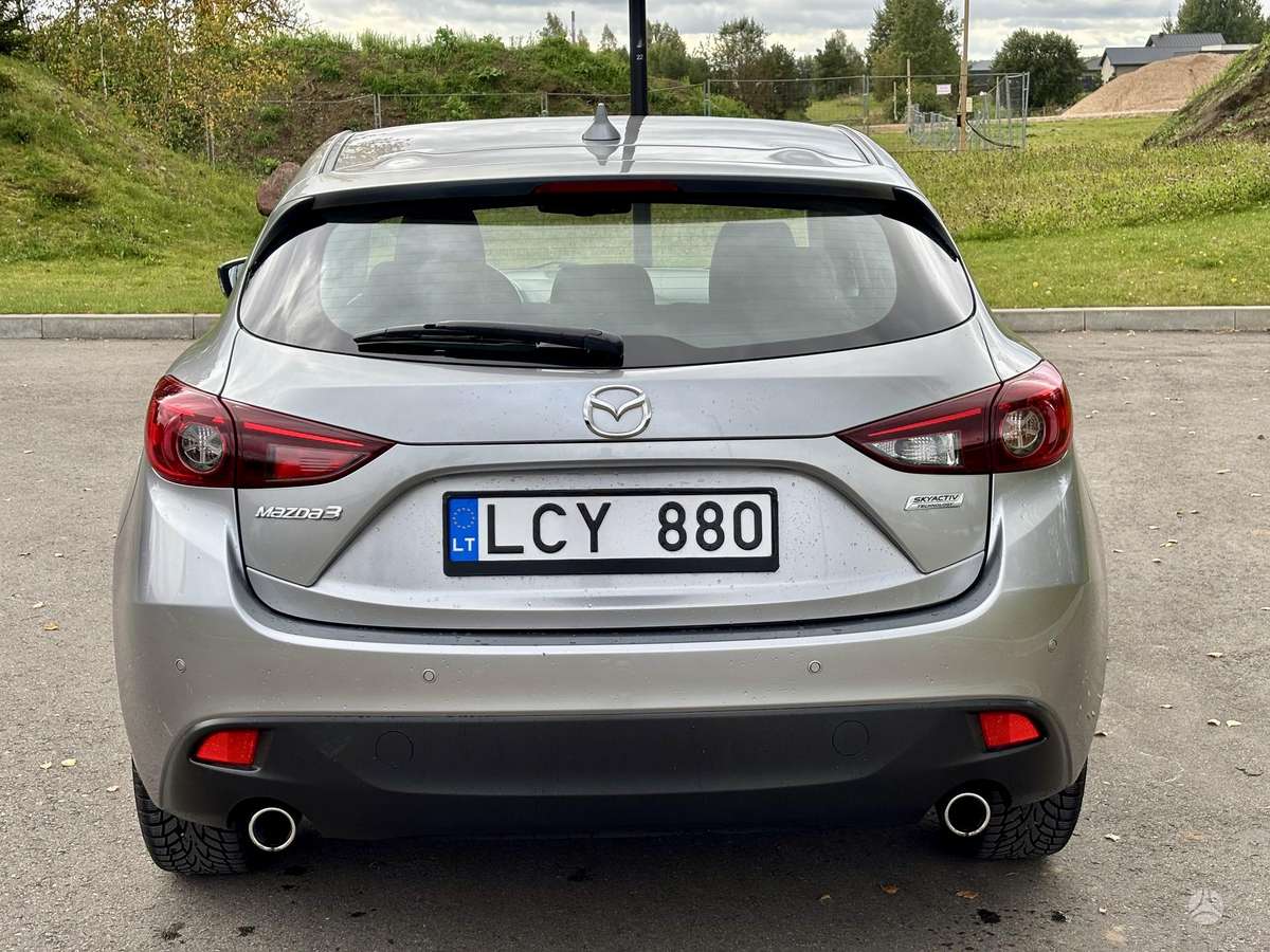Mazda 3, 2.2 l., hatchback