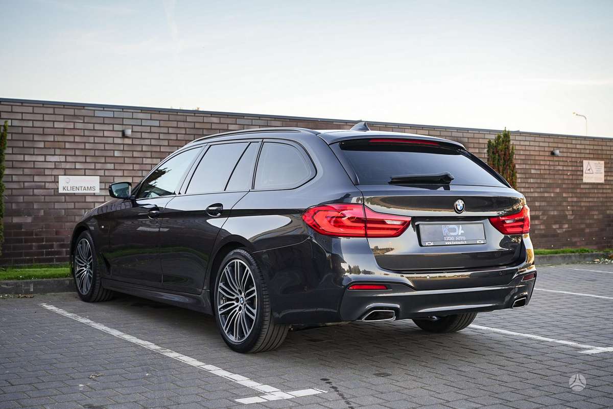 BMW 520, 2.0 l., wagon